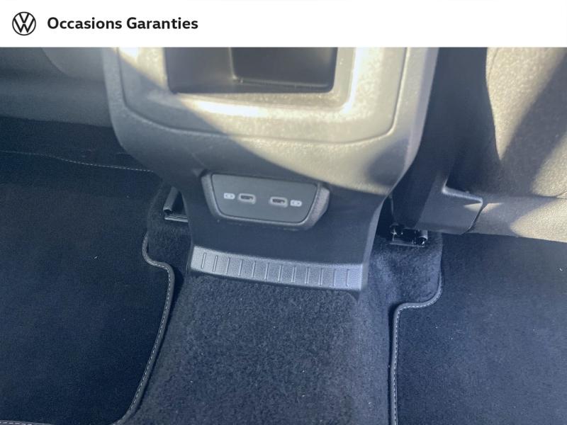 Voitures occasions VOLKSWAGEN T-CROSS R-Line Cesson-Sévigné