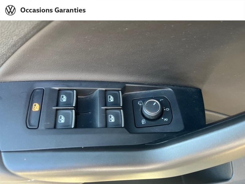 Voitures occasions VOLKSWAGEN T-CROSS R-Line Cesson-Sévigné