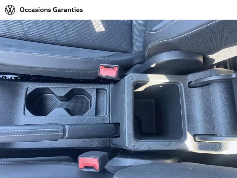 Voitures occasions VOLKSWAGEN T-CROSS R-Line Cesson-Sévigné