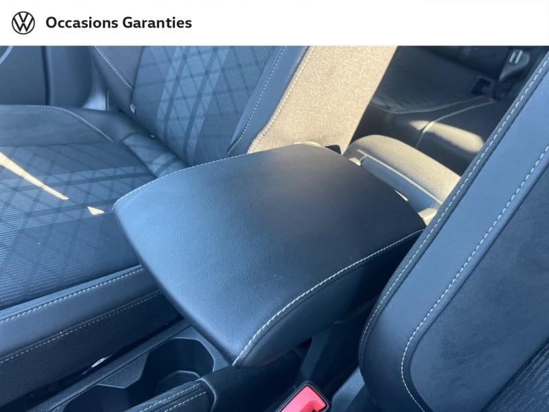 Voitures occasions VOLKSWAGEN T-CROSS R-Line Cesson-Sévigné