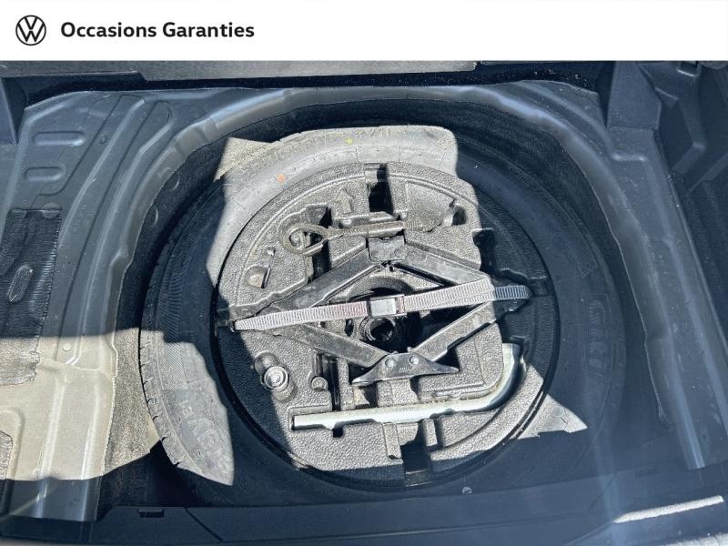 Voitures occasions VOLKSWAGEN T-CROSS Lounge Cesson-Sévigné