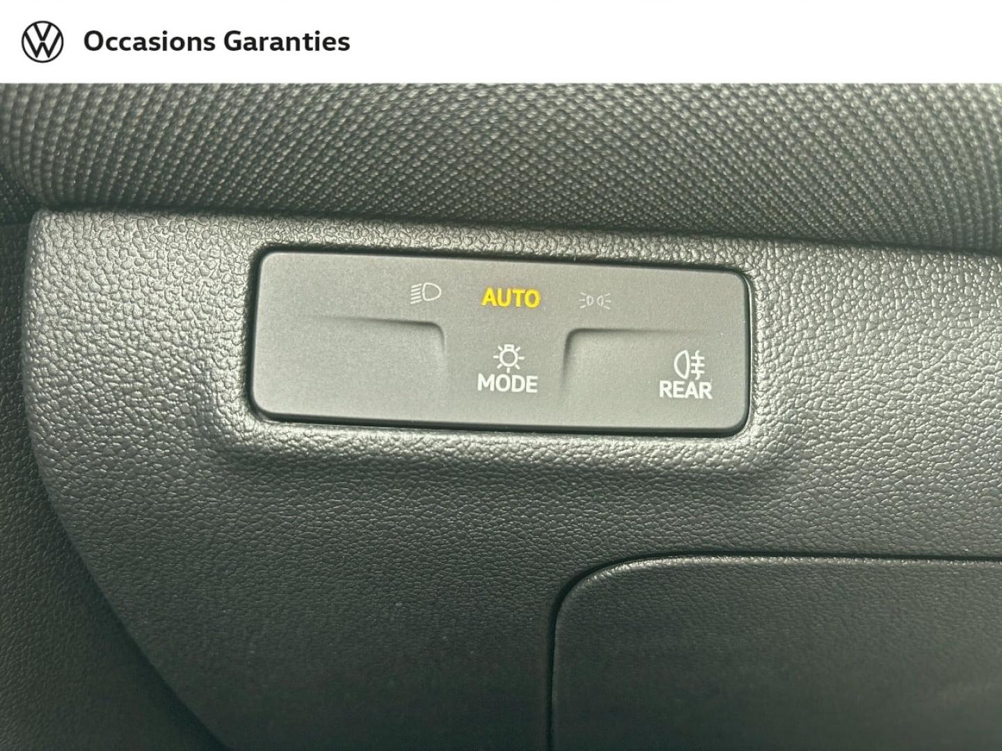 Voitures occasions VOLKSWAGEN T-ROC Life Saint-Grégoire