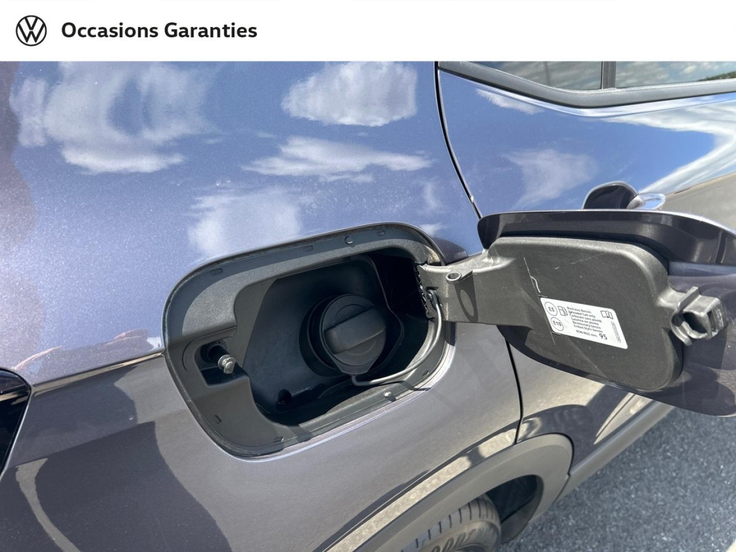 Voitures occasions VOLKSWAGEN T-CROSS VW Edition Cesson-Sévigné