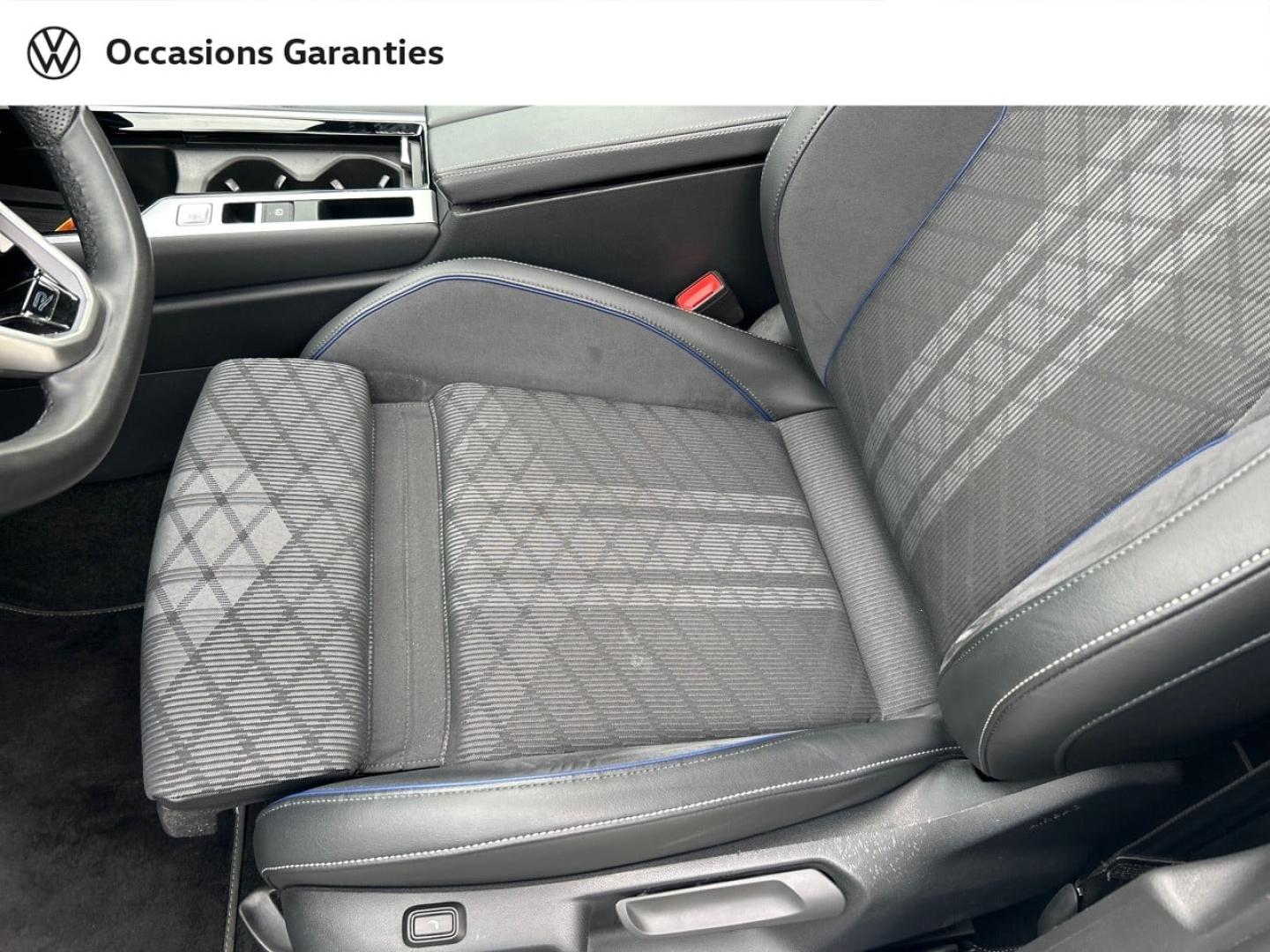 Voitures occasions VOLKSWAGEN Passat SW R-Line Cesson-Sévigné