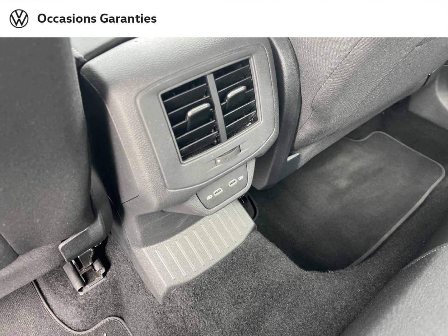 Voitures occasions VOLKSWAGEN T-ROC Style Cesson-Sévigné