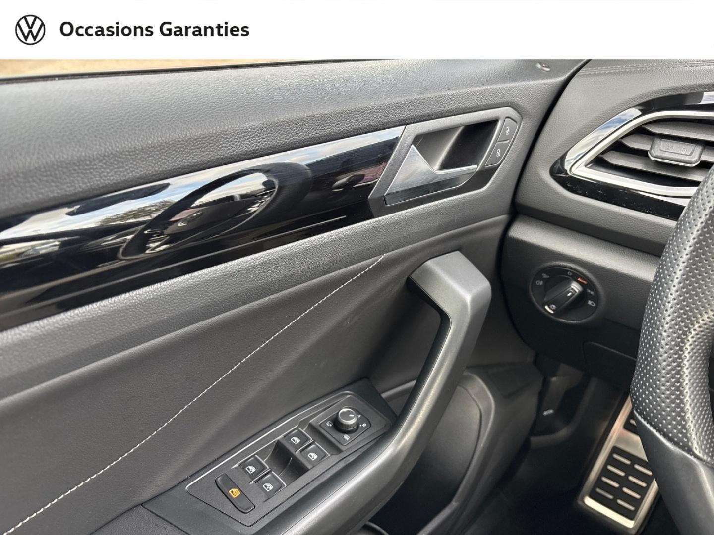 Voitures occasions VOLKSWAGEN T-ROC R-Line Cesson-Sévigné