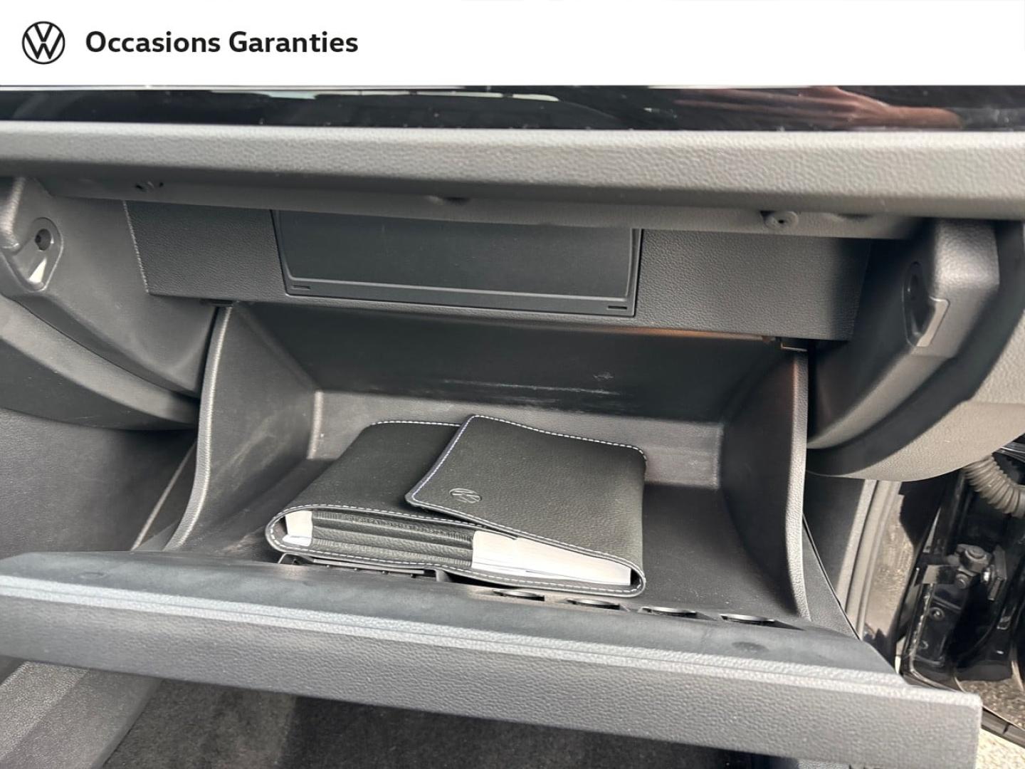 Voitures occasions VOLKSWAGEN T-ROC R-Line Saint-Grégoire