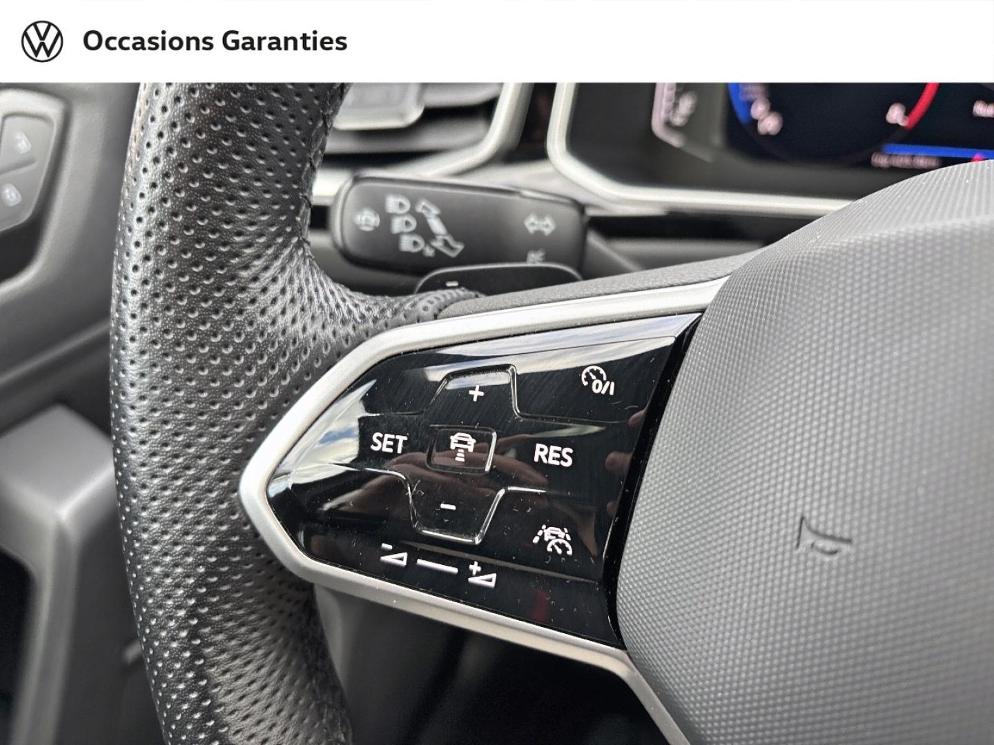 Voitures occasions VOLKSWAGEN T-ROC R-Line Cesson-Sévigné