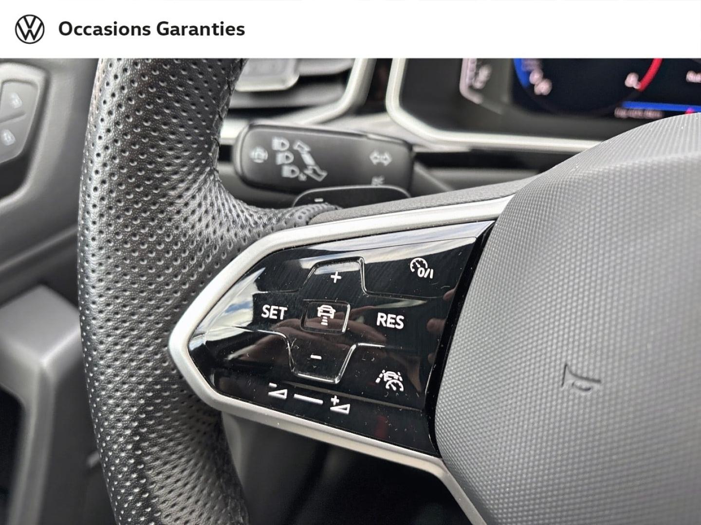 Voitures occasions VOLKSWAGEN T-ROC R-Line Saint-Grégoire