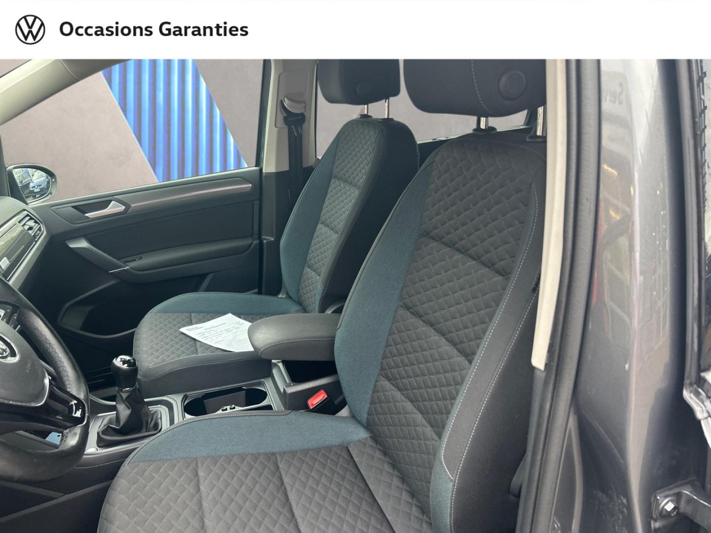 Voitures occasions VOLKSWAGEN TOURAN IQ.Drive Cesson-Sévigné