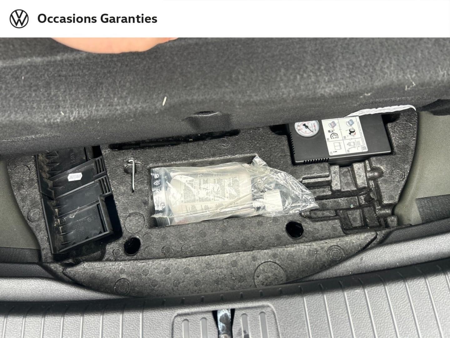 Voitures occasions VOLKSWAGEN TOURAN IQ.Drive Cesson-Sévigné