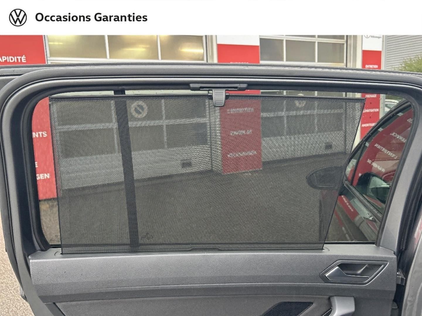 Voitures occasions VOLKSWAGEN TOURAN IQ.Drive Cesson-Sévigné