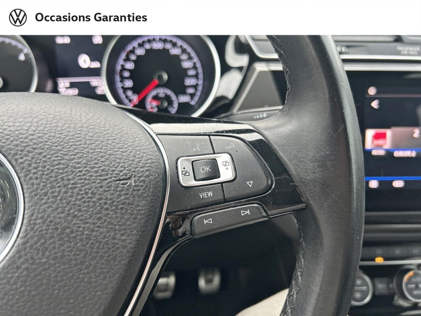 Voitures occasions VOLKSWAGEN TOURAN IQ.Drive Cesson-Sévigné