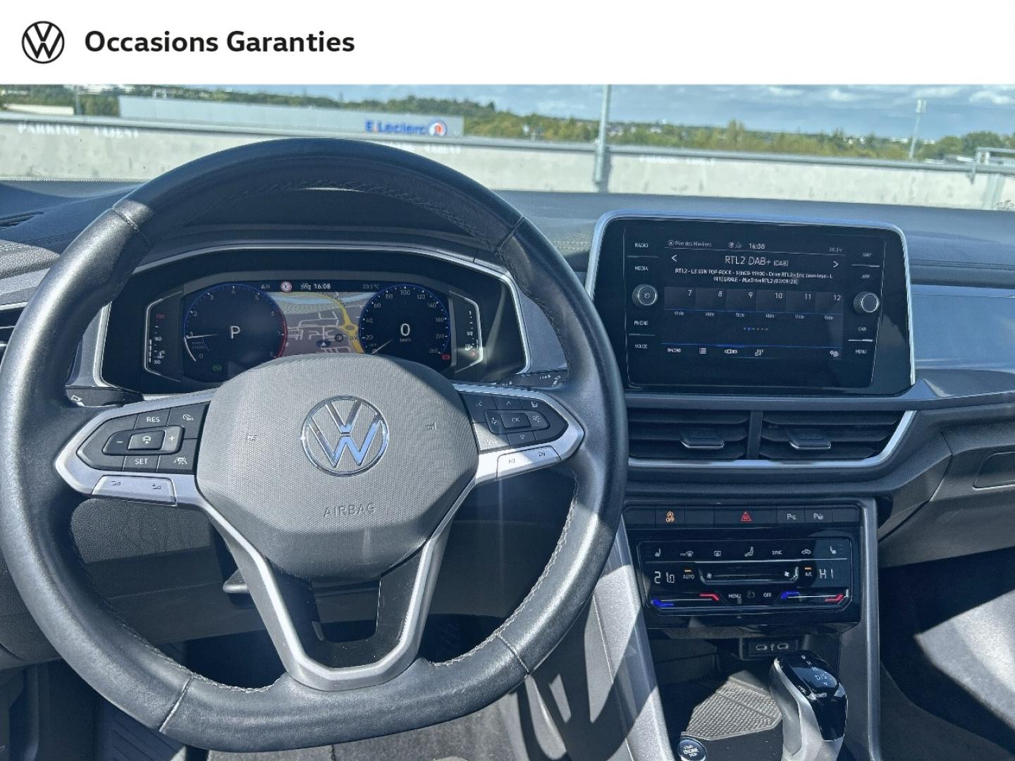 Voitures occasions VOLKSWAGEN T-ROC Style Exclusive Cesson-Sévigné