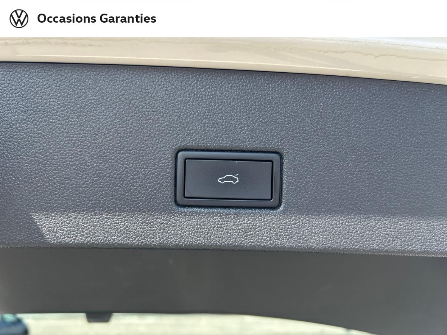 Voitures occasions VOLKSWAGEN T-ROC Style Exclusive Cesson-Sévigné