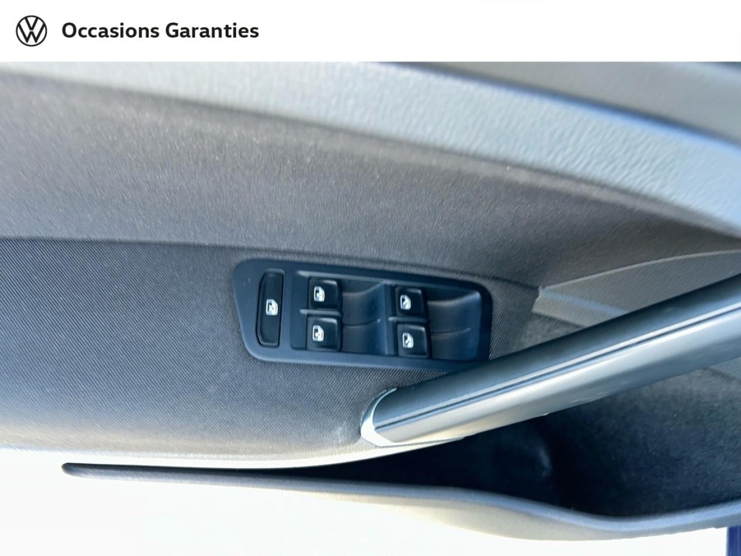 Voitures occasions VOLKSWAGEN GOLF Sound Cesson-Sévigné