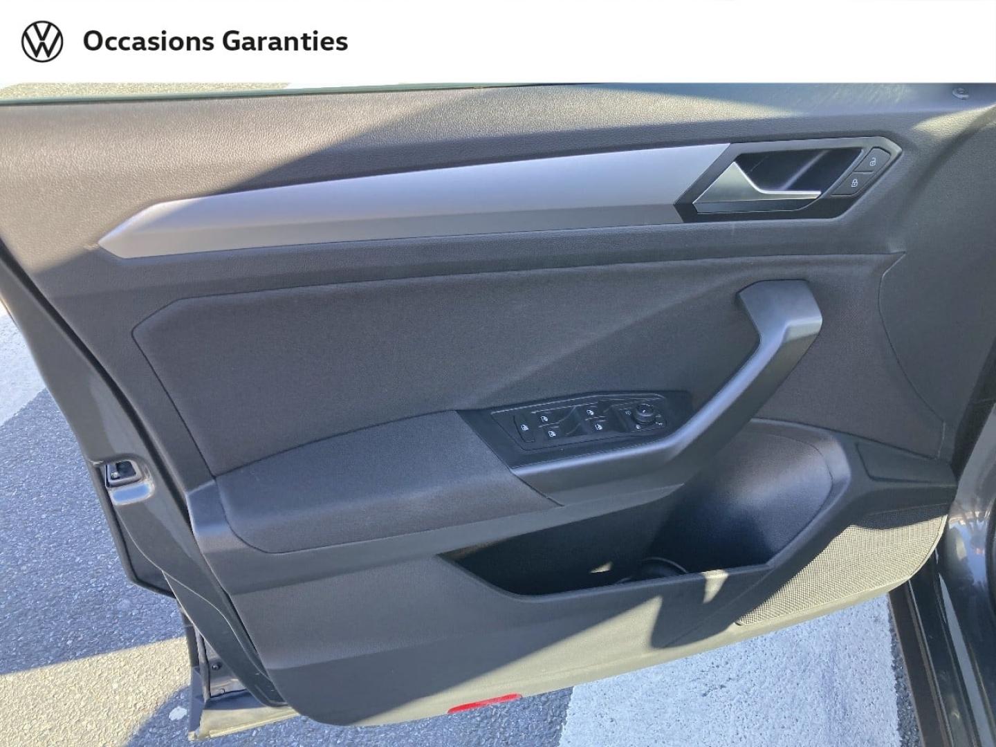 Voitures occasions VOLKSWAGEN T-ROC VW Edition Cesson-Sévigné
