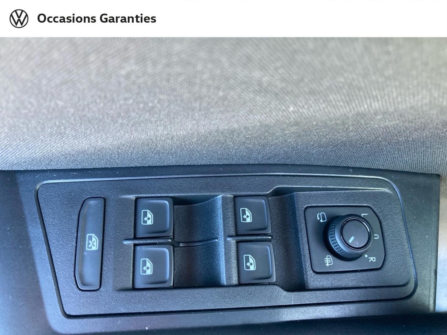 Voitures occasions VOLKSWAGEN T-ROC VW Edition Cesson-Sévigné