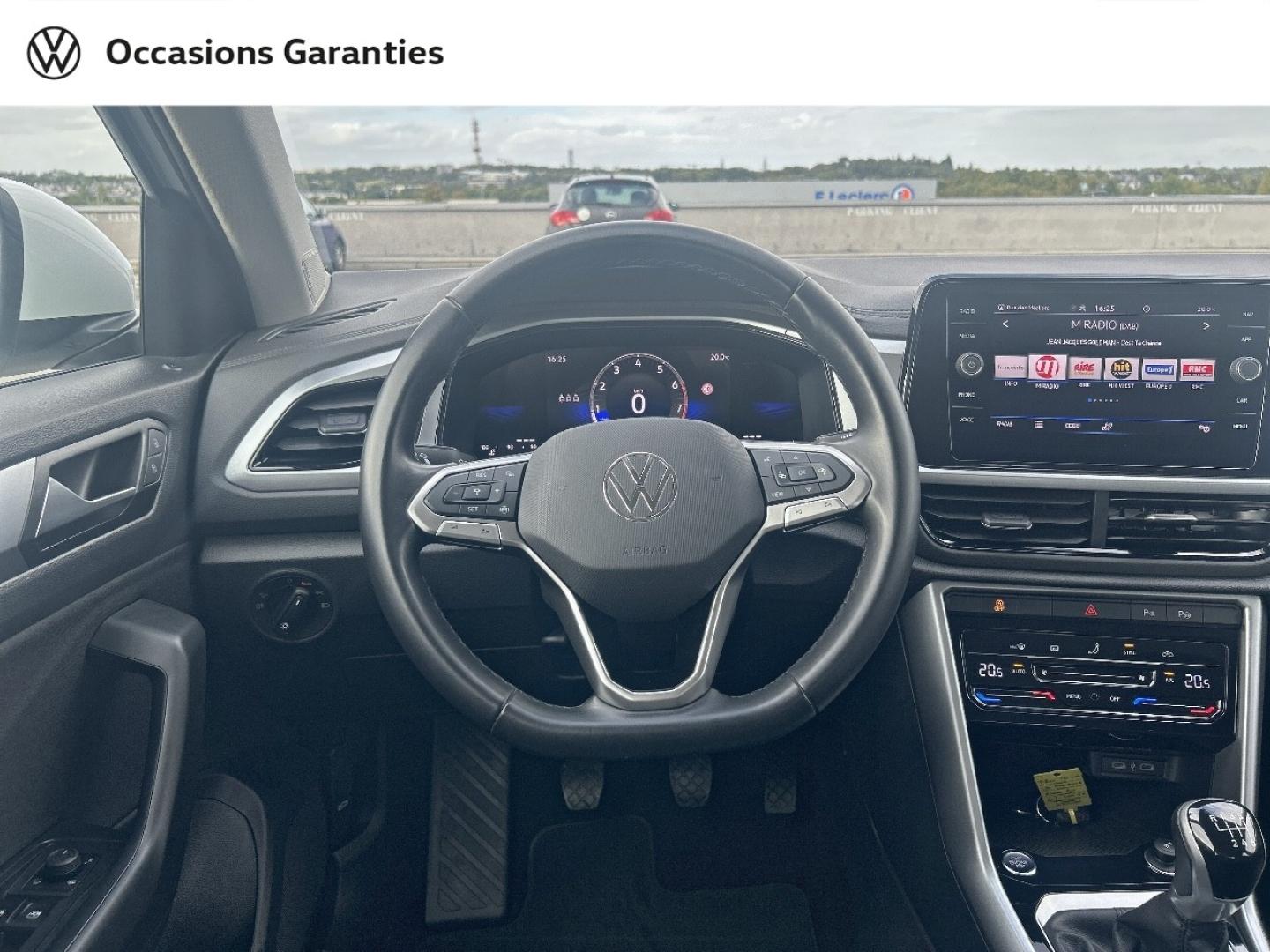 Voitures occasions VOLKSWAGEN T-ROC Life Plus Cesson-Sévigné