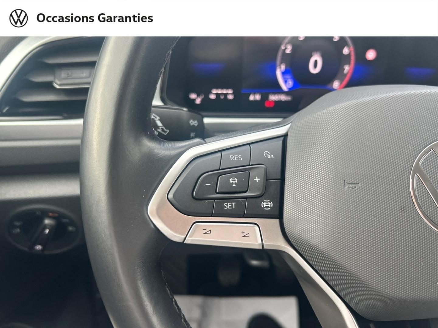 Voitures occasions VOLKSWAGEN T-ROC Life Plus Cesson-Sévigné