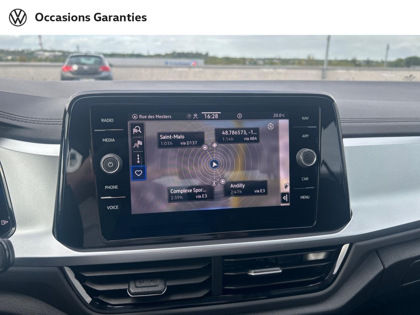 Voitures occasions VOLKSWAGEN T-ROC Life Plus Cesson-Sévigné