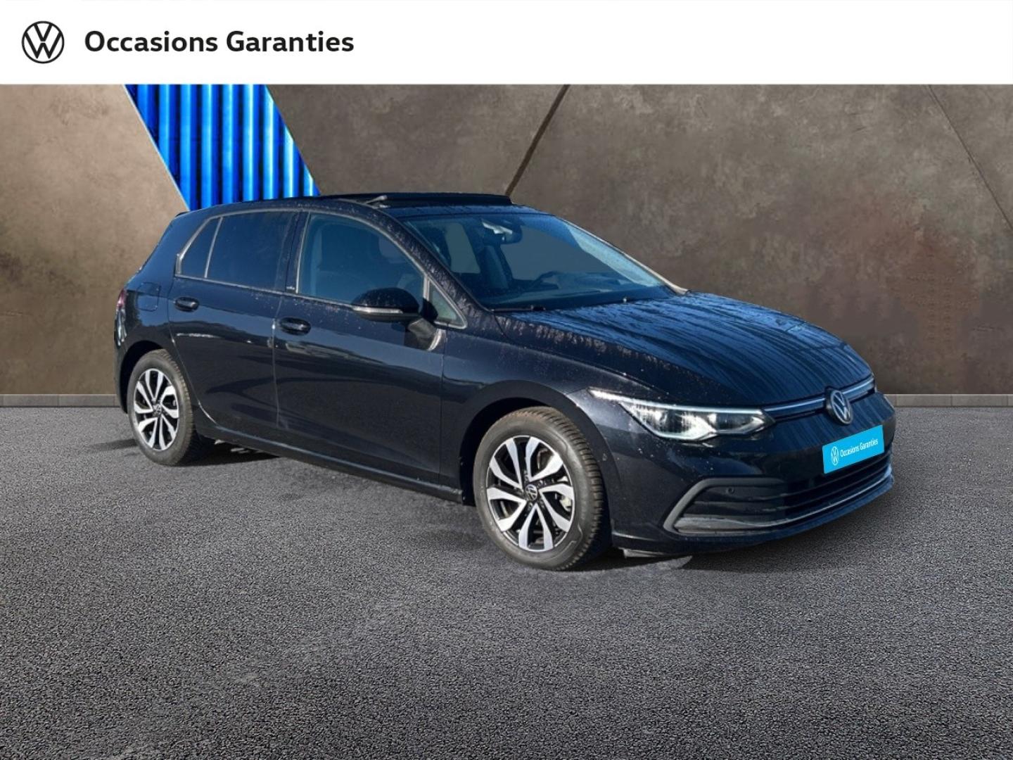 Voitures occasions VOLKSWAGEN GOLF Life Business Cesson-Sévigné