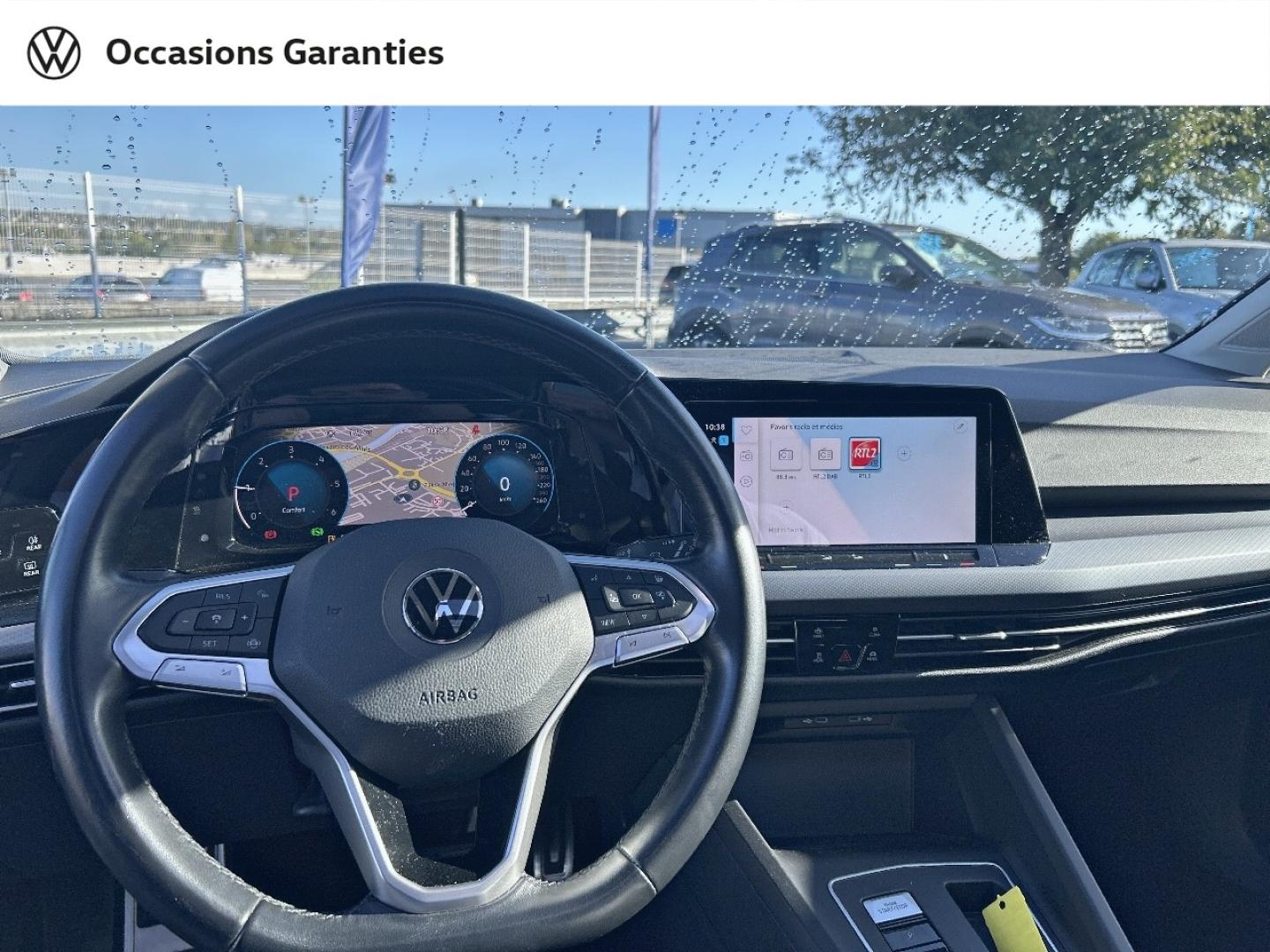 Voitures occasions VOLKSWAGEN GOLF Life Business Cesson-Sévigné