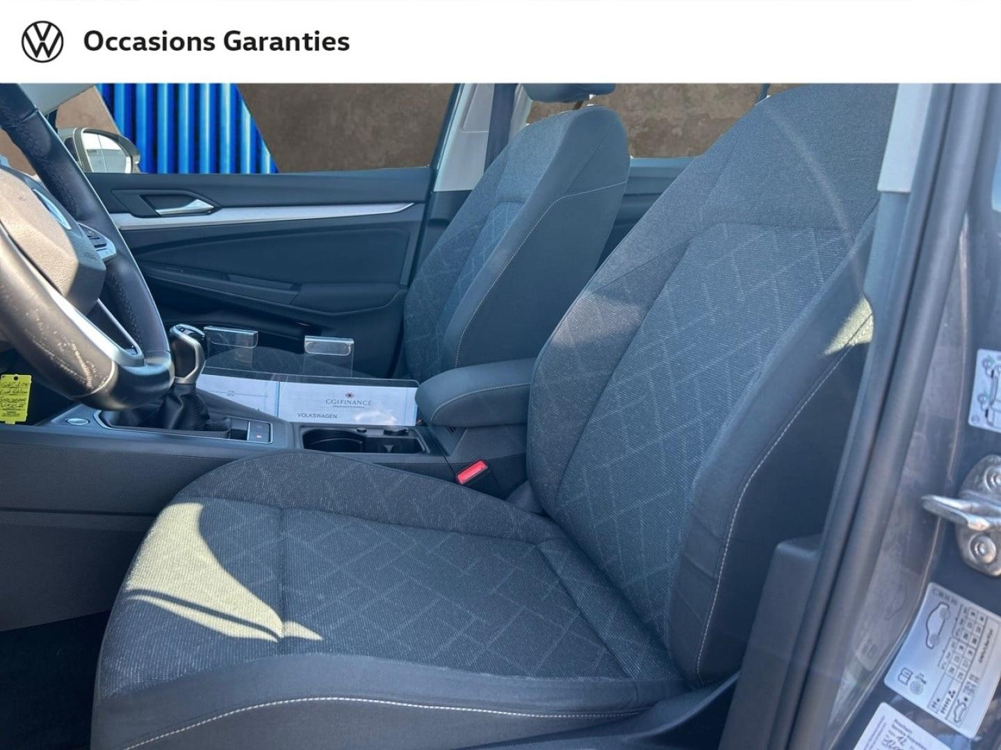 Voitures occasions VOLKSWAGEN GOLF Life 1st Cesson-Sévigné