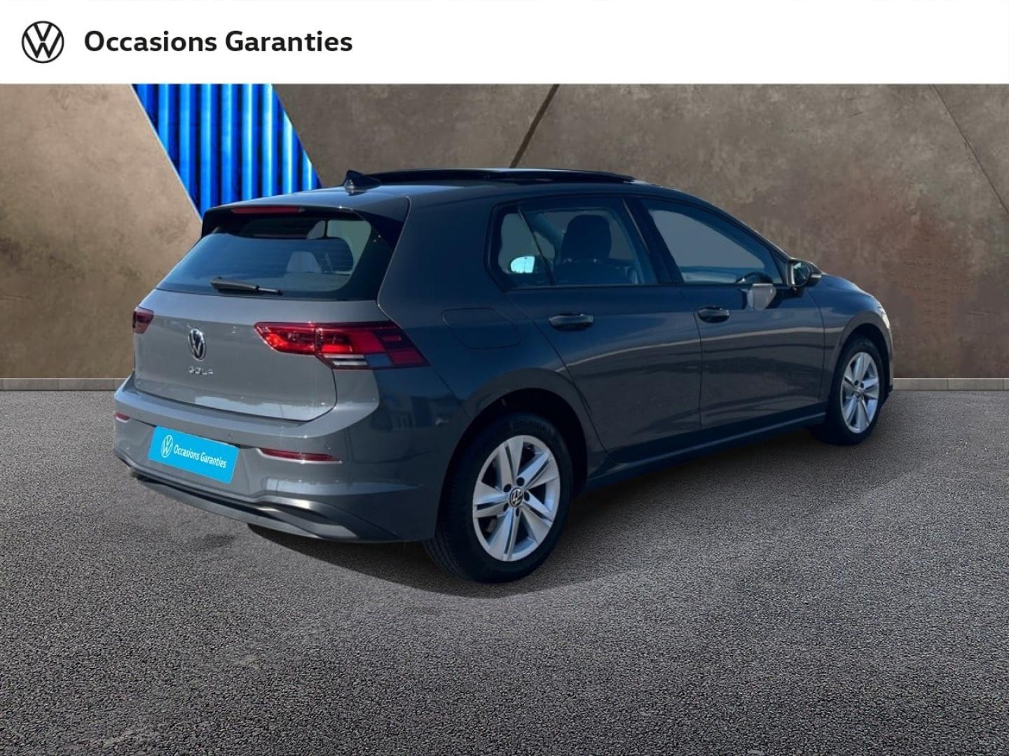 Voitures occasions VOLKSWAGEN GOLF Life 1st Cesson-Sévigné
