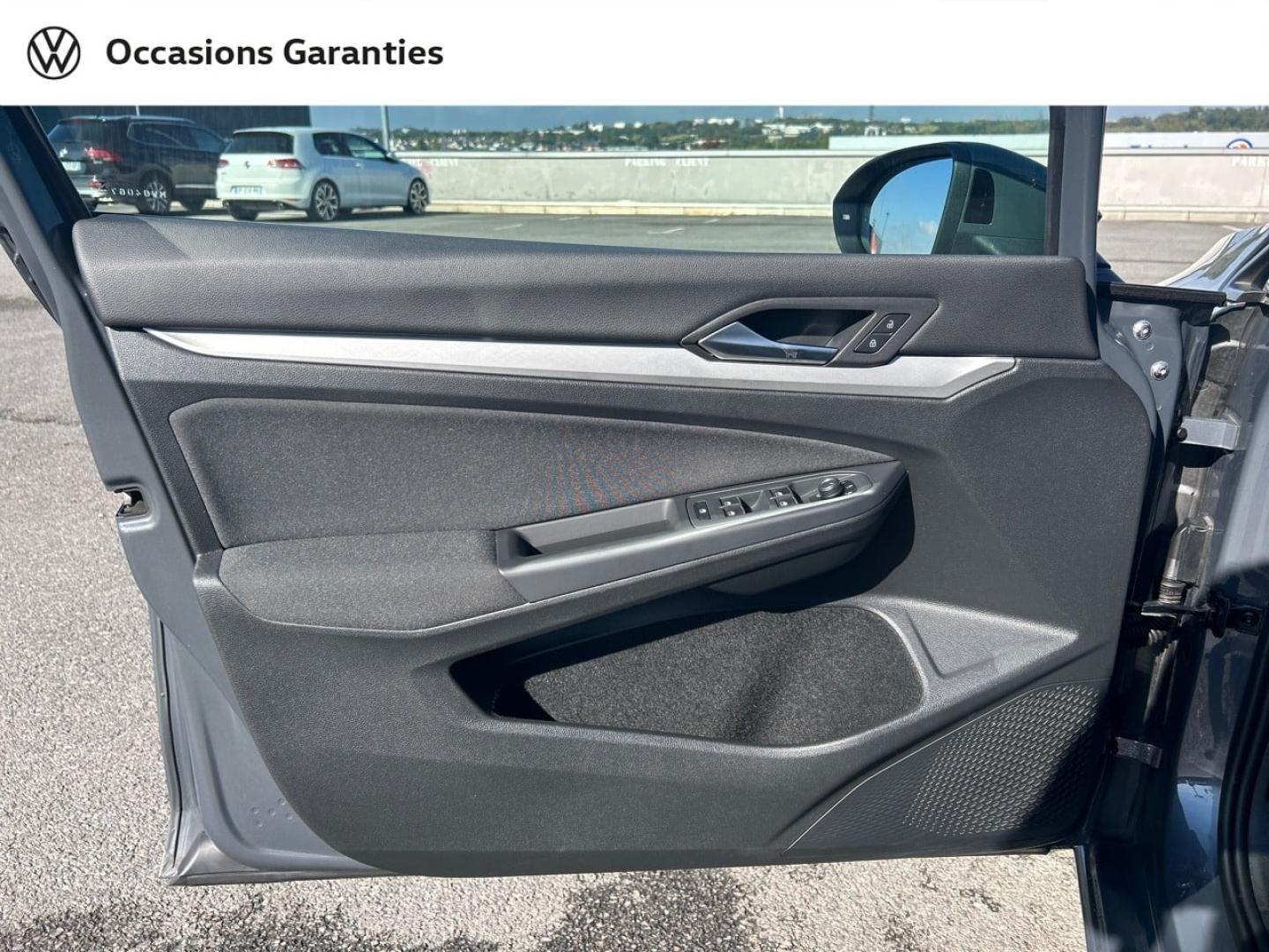 Voitures occasions VOLKSWAGEN GOLF Life 1st Cesson-Sévigné