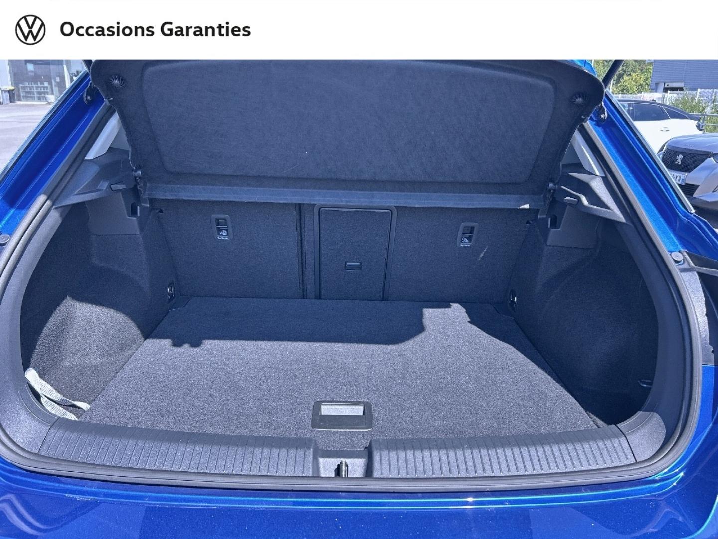 Voitures occasions VOLKSWAGEN T-ROC Base Cesson-Sévigné
