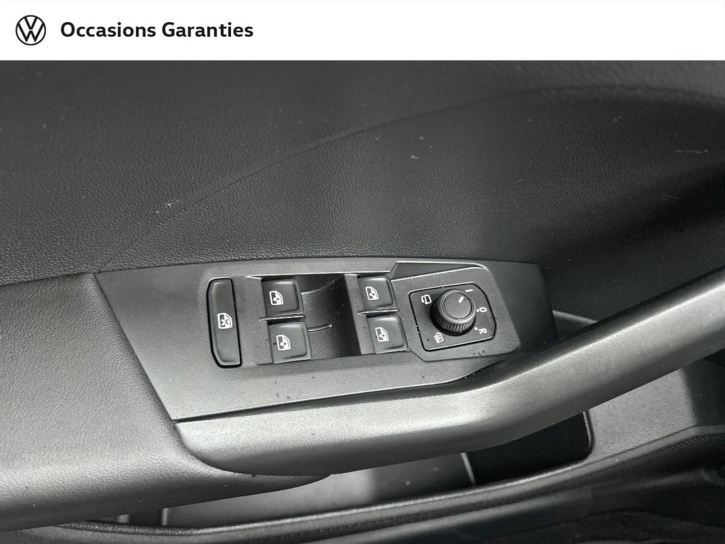 Voitures occasions VOLKSWAGEN T-CROSS VW Edition Saint-Grégoire