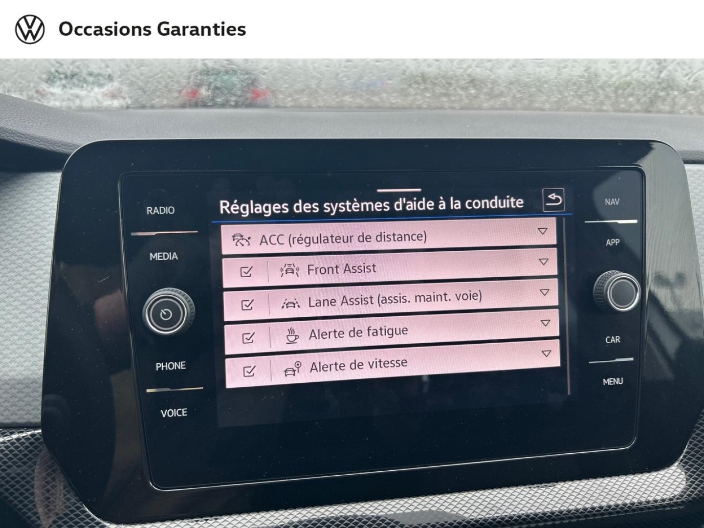 Voitures occasions VOLKSWAGEN T-CROSS VW Edition Cesson-Sévigné