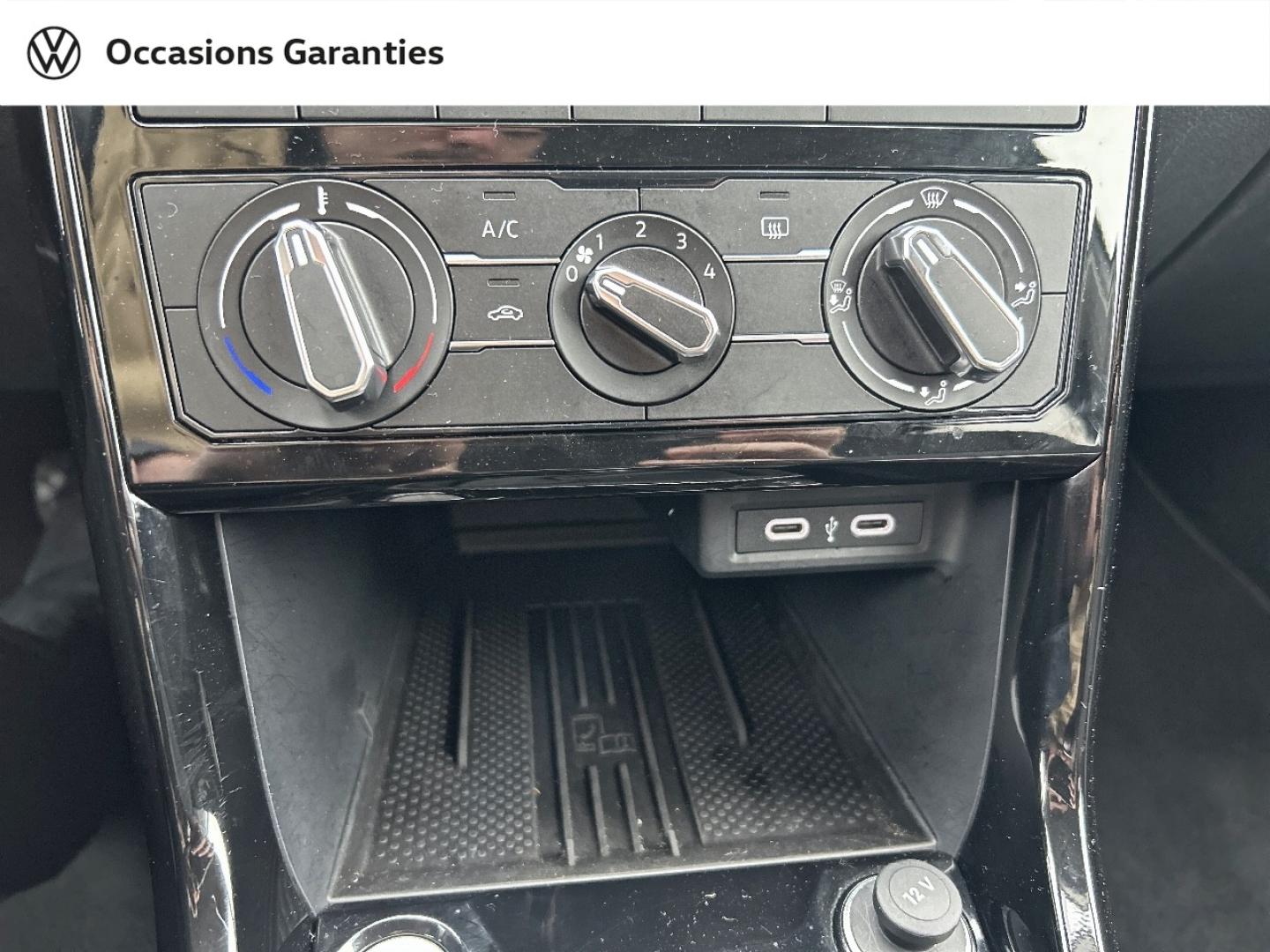 Voitures occasions VOLKSWAGEN T-CROSS VW Edition Cesson-Sévigné