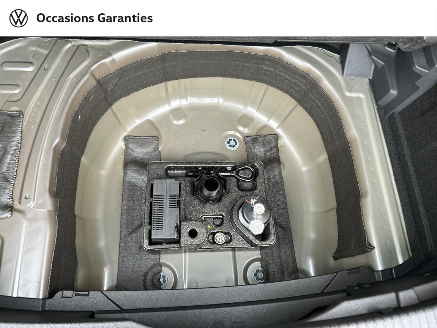 Voitures occasions VOLKSWAGEN T-CROSS VW Edition Cesson-Sévigné