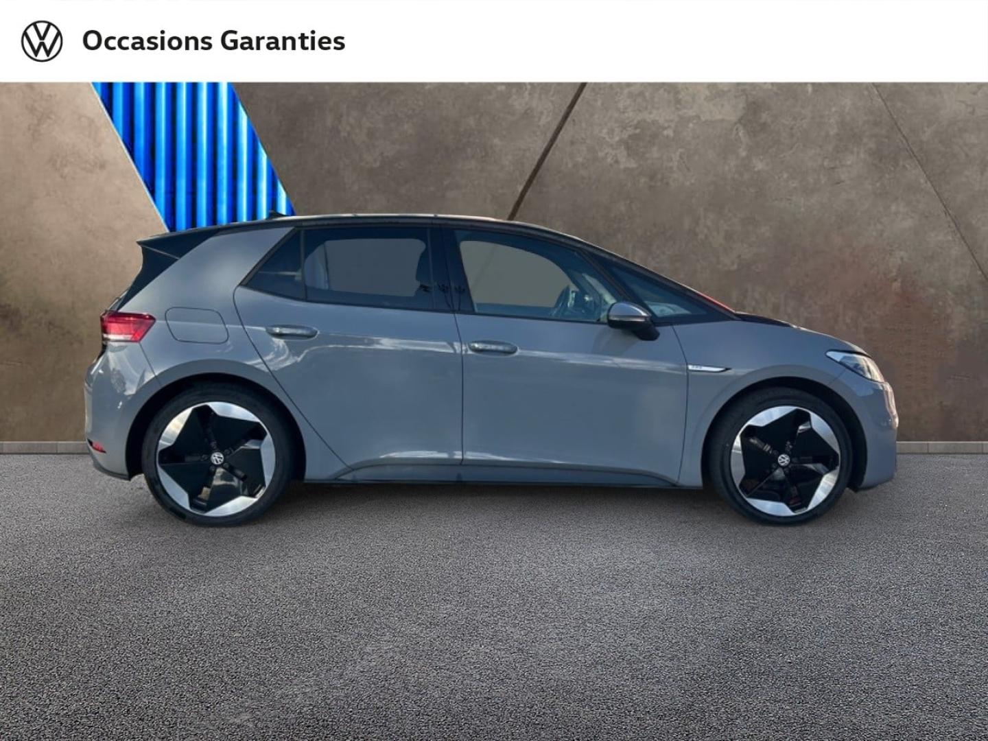 Voitures occasions VOLKSWAGEN ID.3 Base Cesson-Sévigné