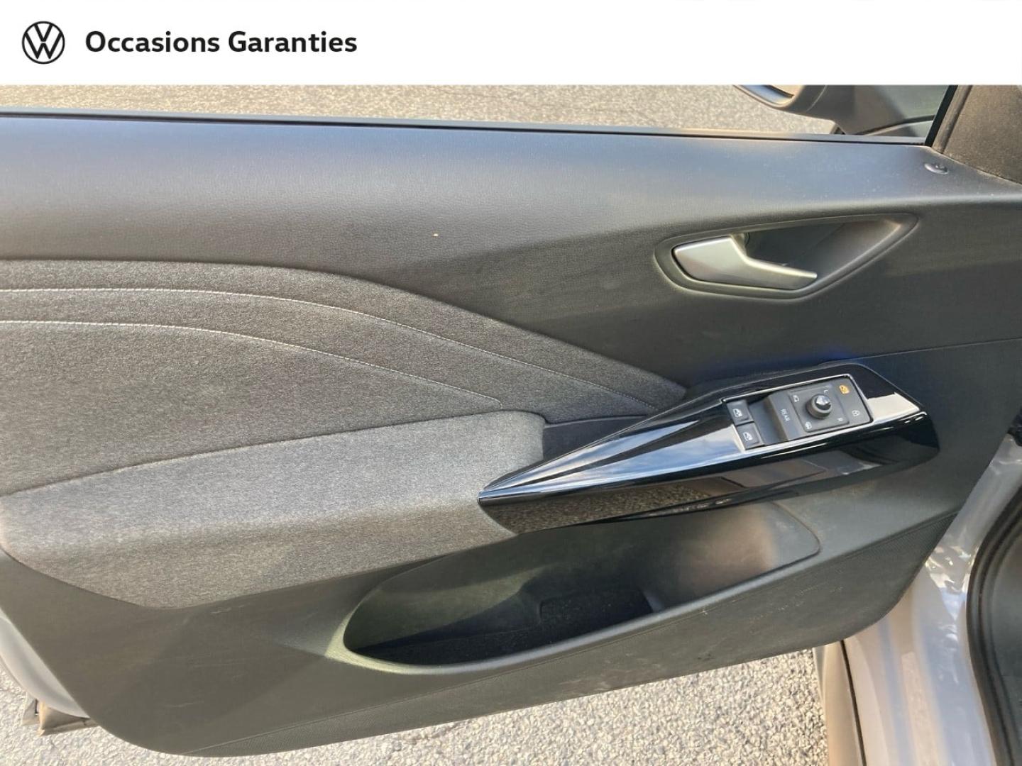 Voitures occasions VOLKSWAGEN ID.3 Base Cesson-Sévigné