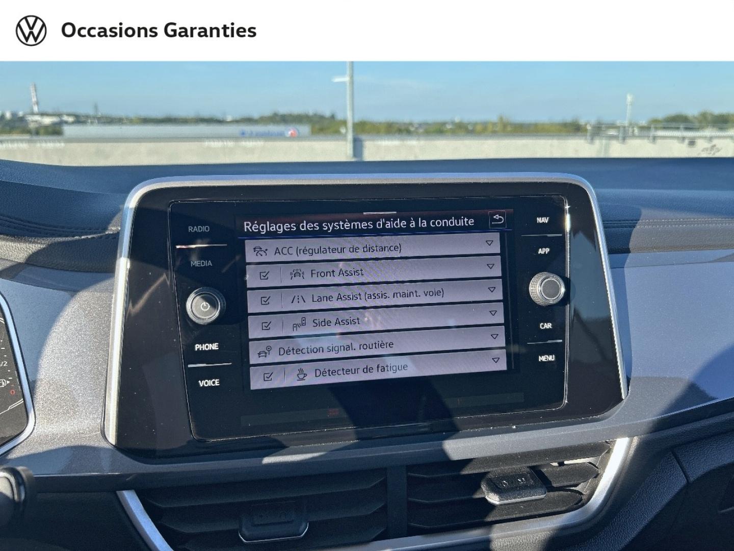 Voitures occasions VOLKSWAGEN T-ROC Style Cesson-Sévigné
