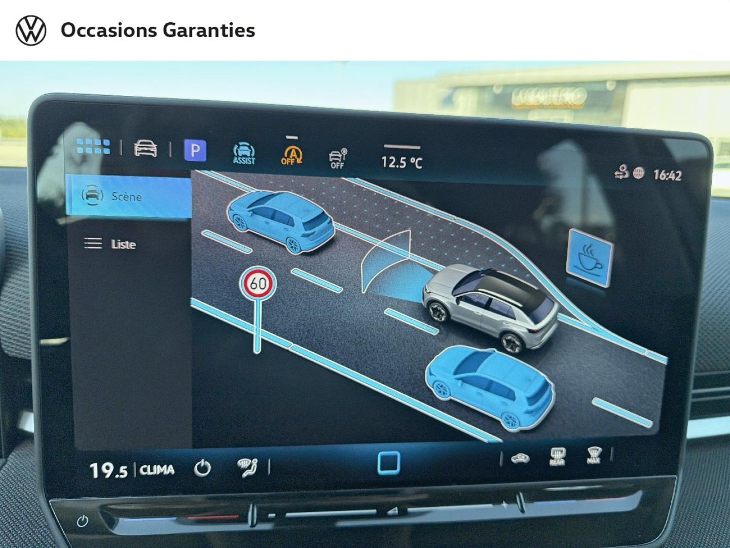 Voitures occasions VOLKSWAGEN T-ROC Life Cesson-Sévigné