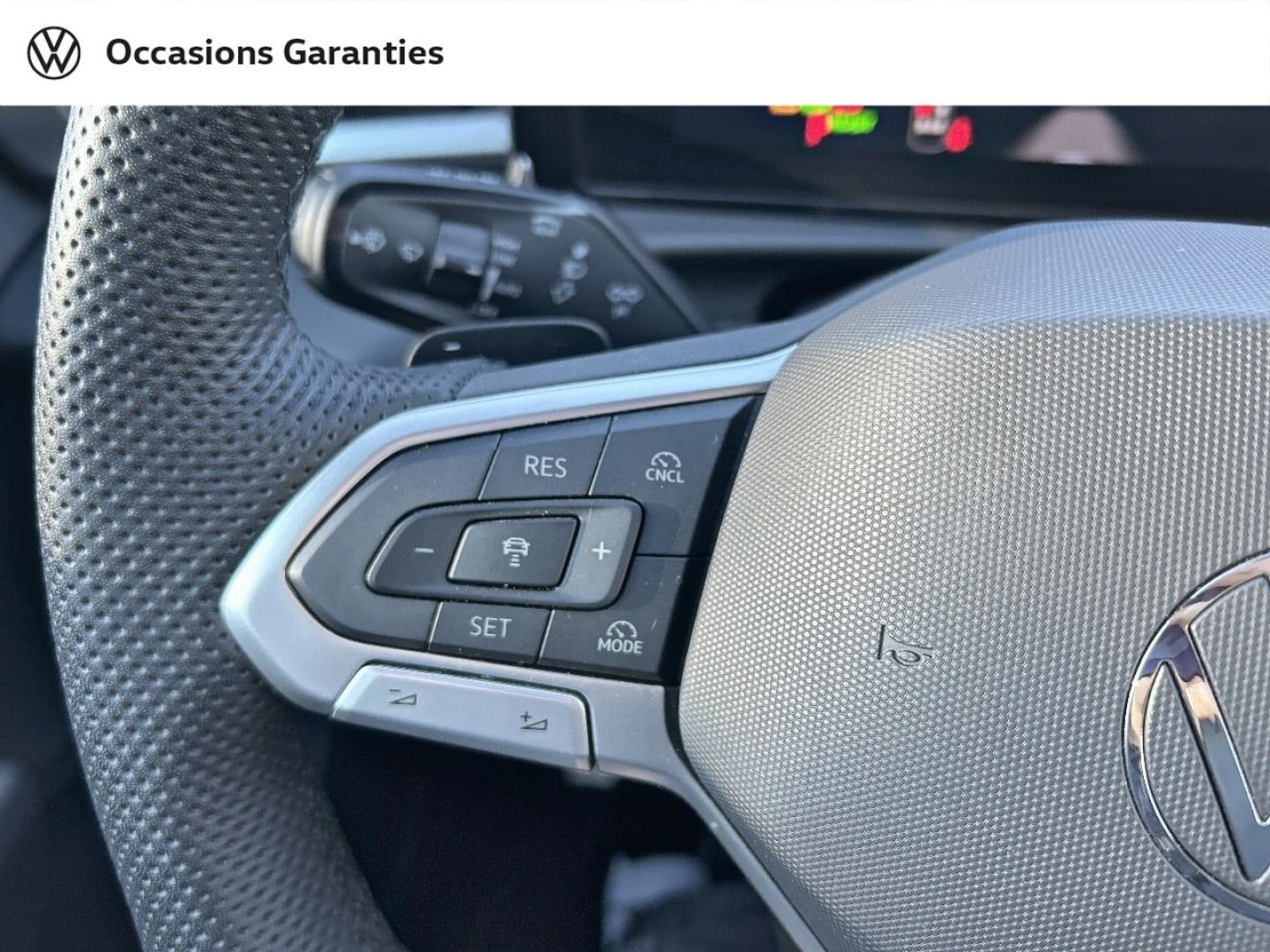 Voitures occasions VOLKSWAGEN T-ROC R-Line Cesson-Sévigné