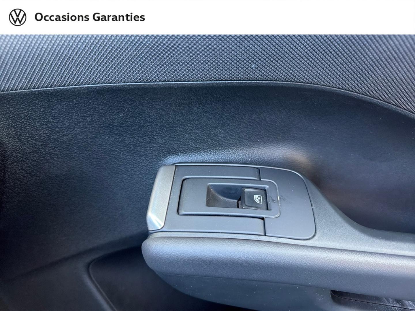 Voitures occasions VOLKSWAGEN T-ROC Life Cesson-Sévigné