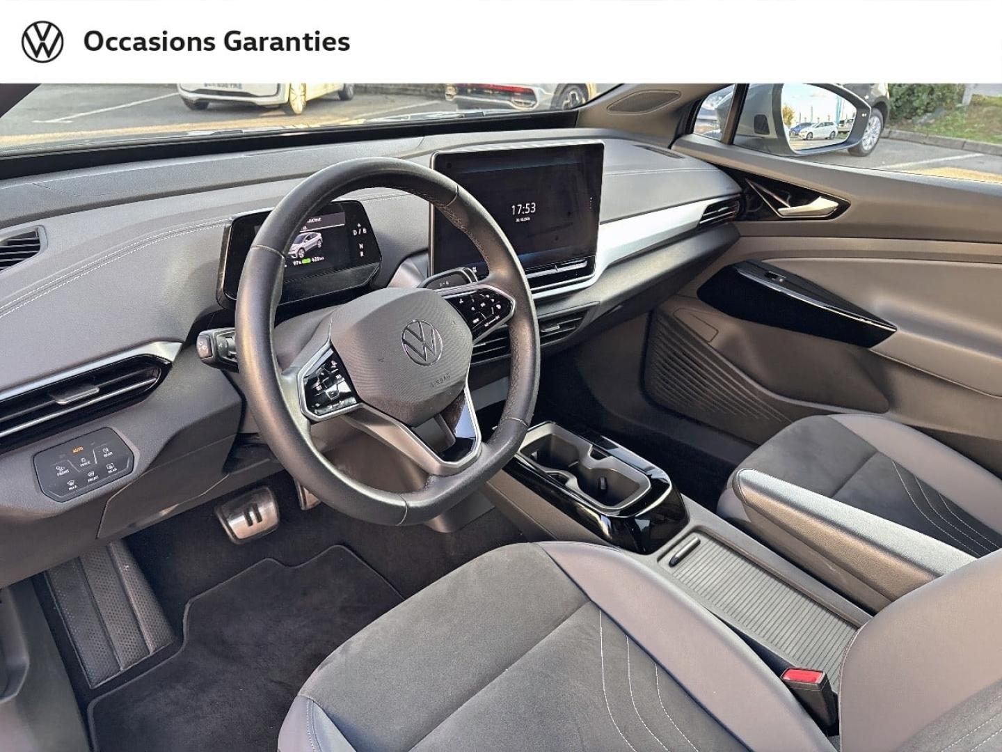 Voitures occasions VOLKSWAGEN ID.5 Life Max Cesson-Sévigné