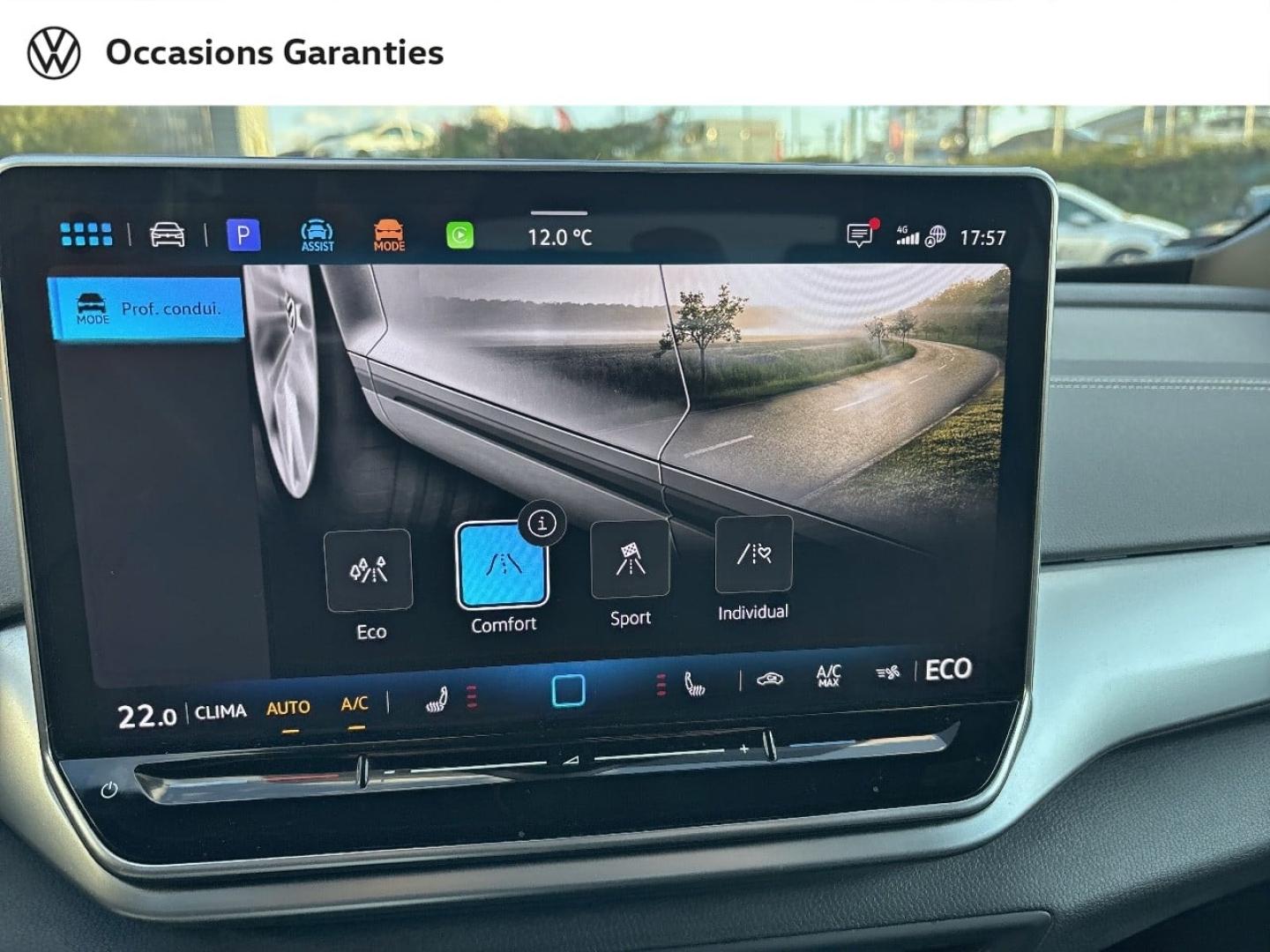 Voitures occasions VOLKSWAGEN ID.5 Life Max Cesson-Sévigné