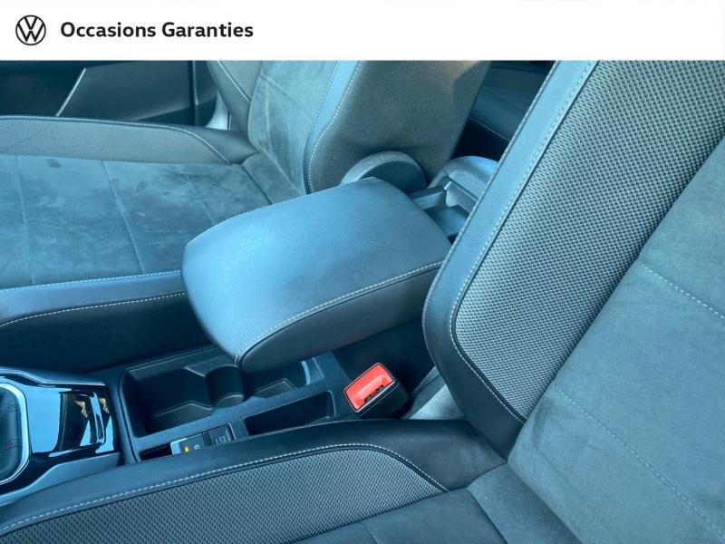 Voitures occasions VOLKSWAGEN T-ROC Style Rezé