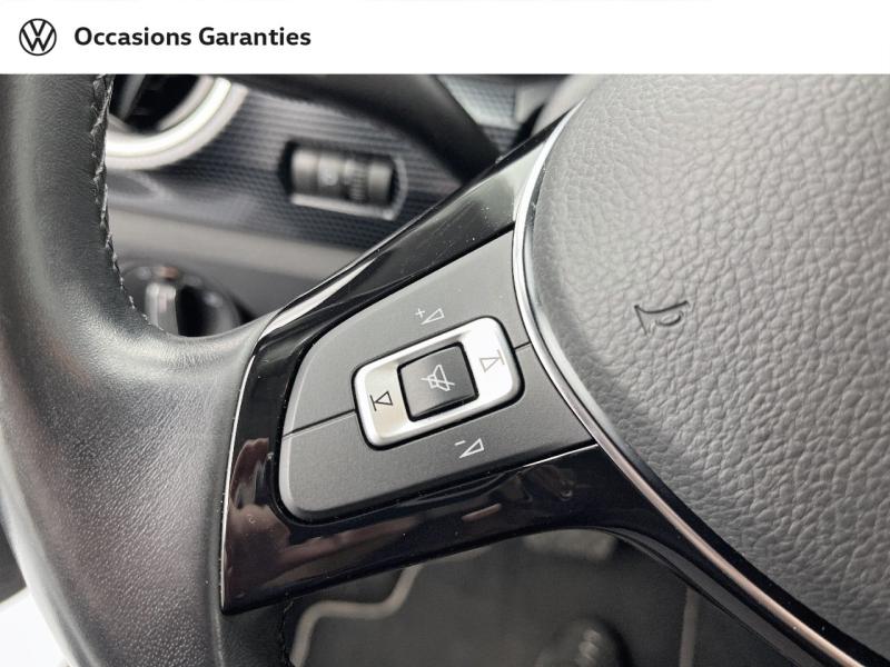 Voitures occasions VOLKSWAGEN e-up! Life Rezé