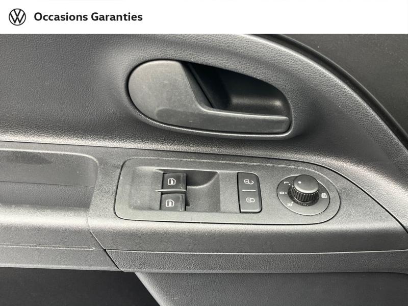 Voitures occasions VOLKSWAGEN e-up! Life Rezé