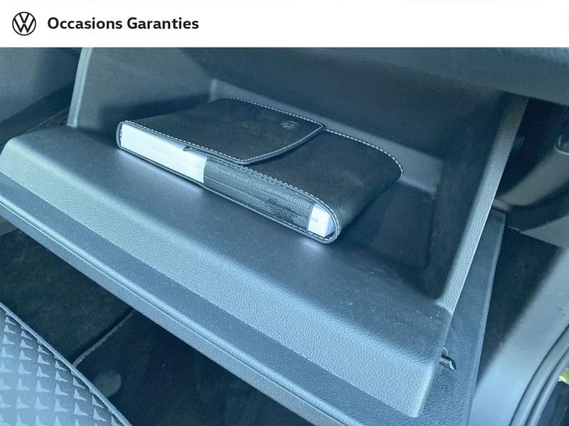 Voitures occasions VOLKSWAGEN GOLF Active Rezé