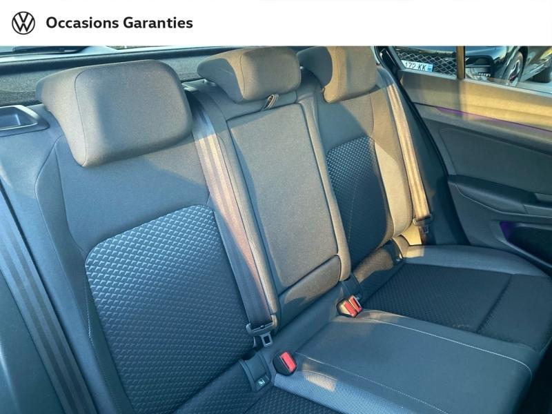 Voitures occasions VOLKSWAGEN GOLF Active Rezé