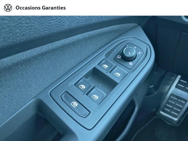 Voitures occasions VOLKSWAGEN GOLF Active Rezé