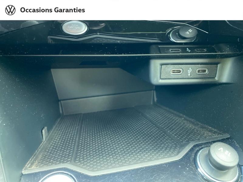 Voitures occasions VOLKSWAGEN T-ROC Style Rezé